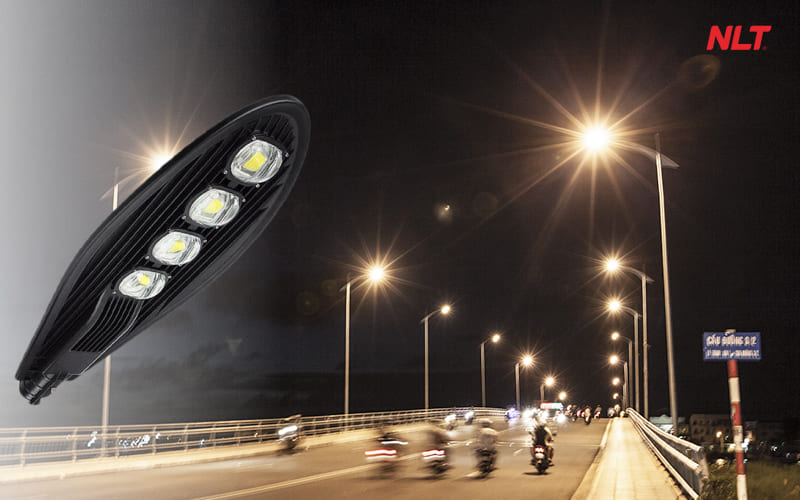 Đèn LED chiếu sáng đường phố