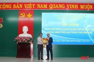 nlt-group-tai-khoa-tap-huan-chuyen-doi-so-cho-can-bo-tp-phan-rang-thap-cham.jpg