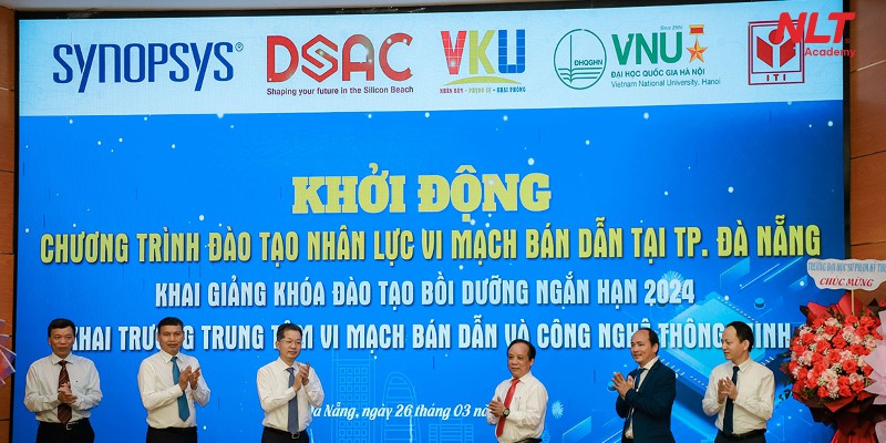 khoi-dong-chuong-trinh-dao-tao-nhan-luc-vi-mach-ban-dan