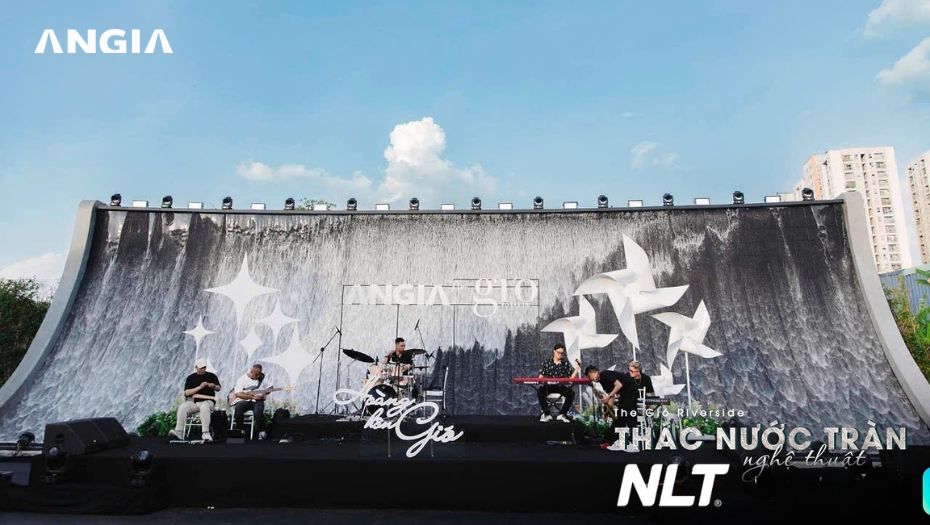 Thác nước tràn đầu tiên tại Việt Nam - Biểu tượng của nghệ thuật cảnh quan đô thị
