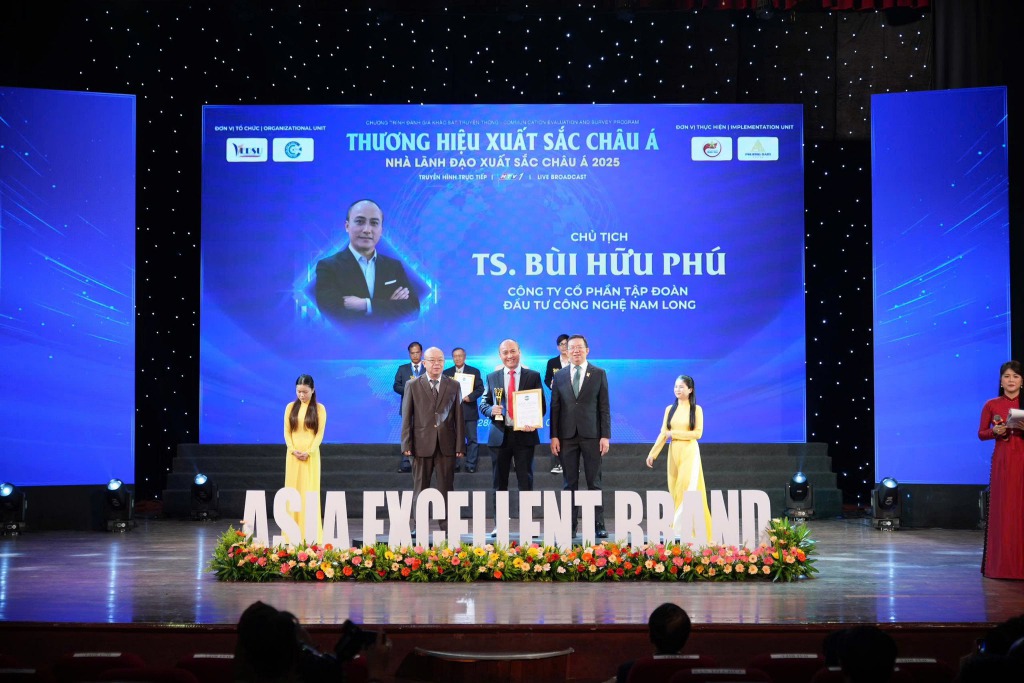 TS. Bùi Hữu Phú vinh danh Nhà Lãnh Đạo xuất sắc tại Asia Excellent Brand 2025