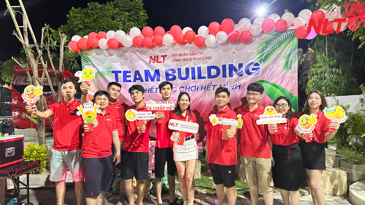 Đêm gala ấm áp, nơi mọi thành viên cùng nhìn lại hành trình trong ngày và kết nối mạnh mẽ hơn