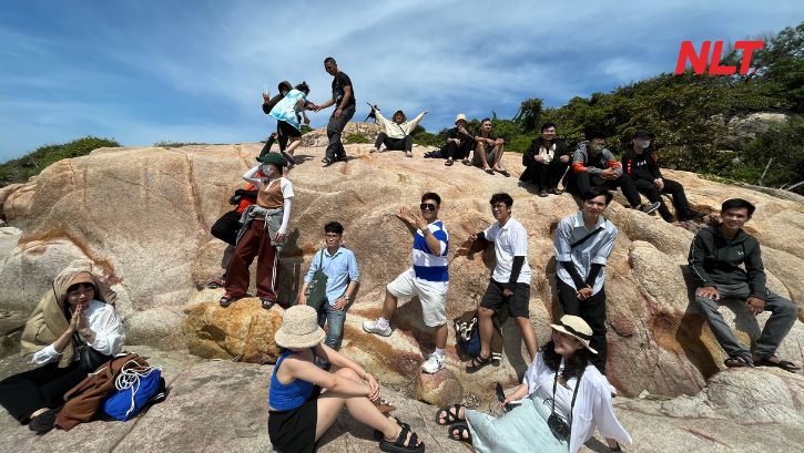 Gửi chút nắng Bình Thuận vào album kỷ niệm của NLT