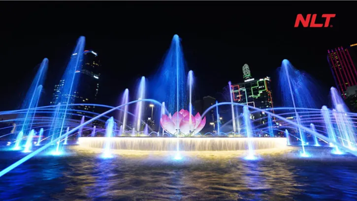 Hiệu ứng nước ánh sáng âm thanh được lập trình đồng bộ tạo nên kịch bản trình diễn đầy cảm xúc cho công trình nhạc nước