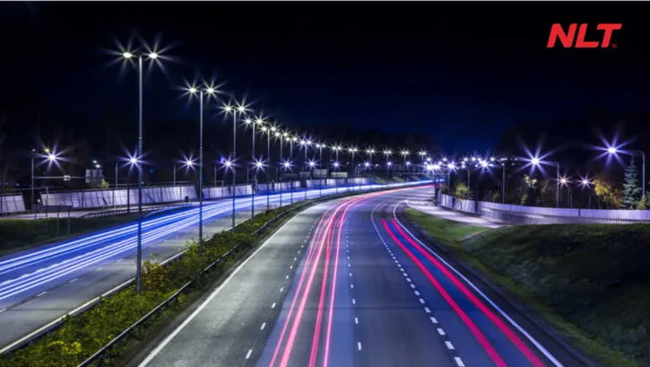 Ánh sáng được tối ưu theo điều kiện môi trường giúp giữ tầm nhìn ổn định trên mọi tuyến đường