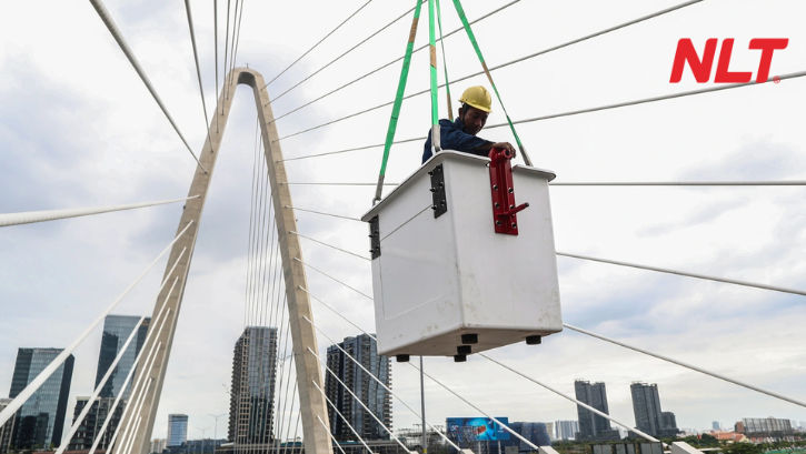 Giải pháp chiếu sáng cầu quy mô lớn đòi hỏi năng lực thiết kế – thi công đồng bộ