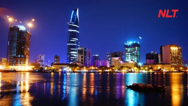 Ánh sáng quảng trường định hình hình ảnh đô thị về đêm