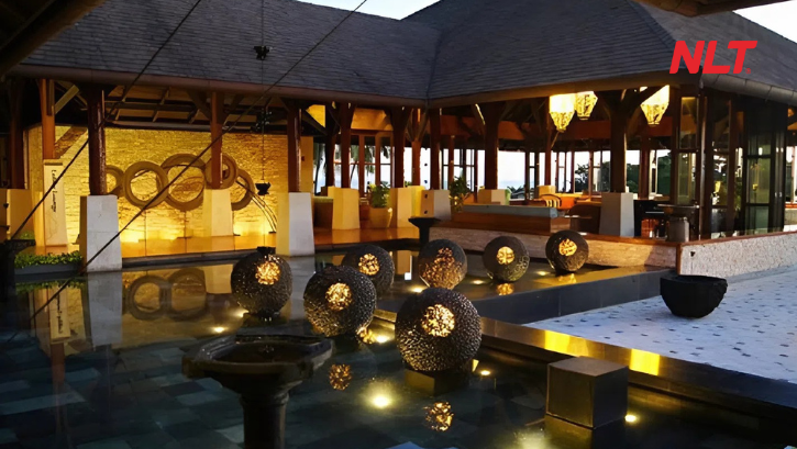 Chiếu sáng theo từng khu giúp resort lên hiệu ứng đẹp, khách di chuyển thoải mái và yên tâm