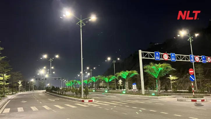 Kiểm soát truy cập và phân quyền rõ ràng giúp hệ thống chiếu sáng vận hành an toàn và minh bạch