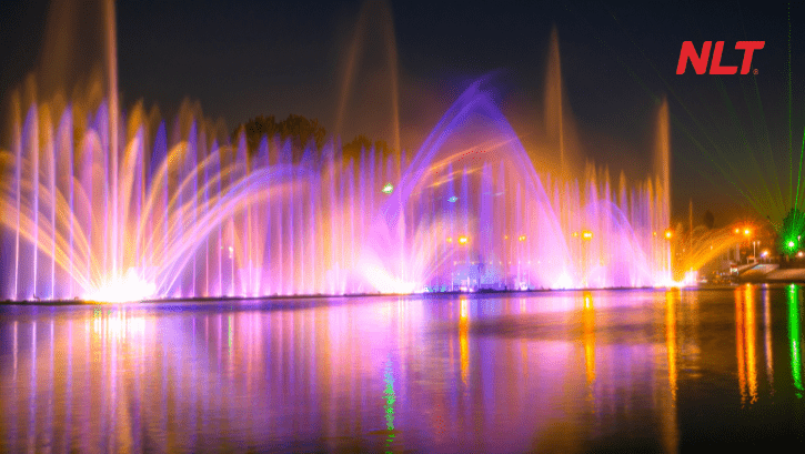 Tiết mục “Xuân về Phú Quý” tại nhạc nước nghệ thuật Khu đô thị Phú Cường